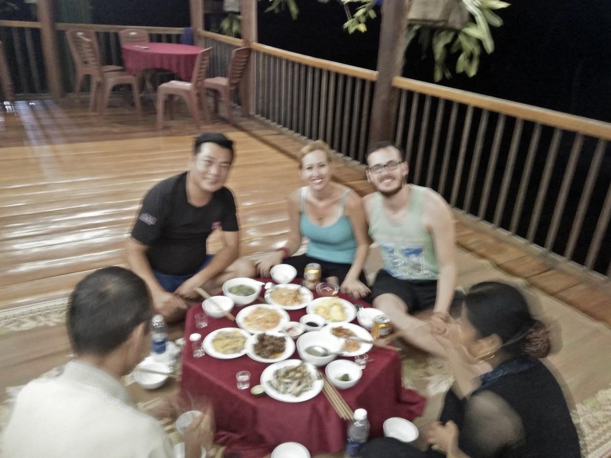 Tran Xuan Homestay Ba Be Bagian luar foto