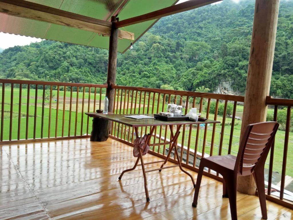 Tran Xuan Homestay Ba Be Bagian luar foto
